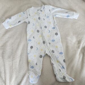 Carter's White and Gray Starry Kids Footie